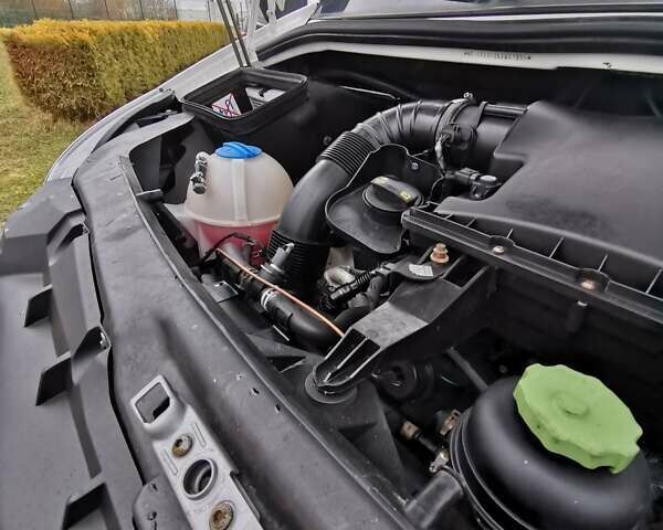 Белый Фольксваген Крафтер, объемом двигателя 1.97 л и пробегом 193 тыс. км за 18950 $, фото 1 на Automoto.ua