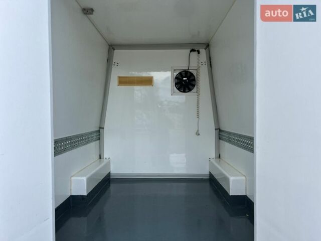 Белый Фольксваген Крафтер, объемом двигателя 2 л и пробегом 275 тыс. км за 20950 $, фото 31 на Automoto.ua