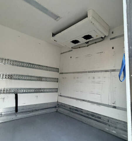 Белый Фольксваген Крафтер, объемом двигателя 2 л и пробегом 330 тыс. км за 22250 $, фото 24 на Automoto.ua