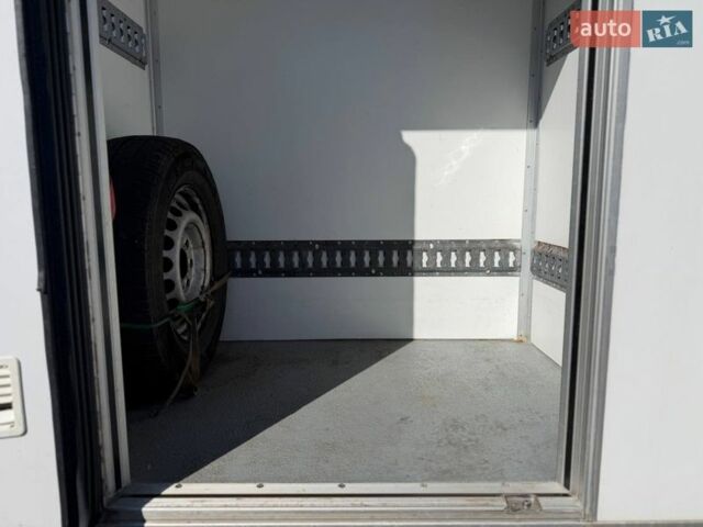 Білий Фольксваген Крафтєр, об'ємом двигуна 2 л та пробігом 240 тис. км за 14000 $, фото 7 на Automoto.ua