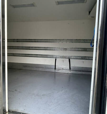 Белый Фольксваген Крафтер, объемом двигателя 2 л и пробегом 330 тыс. км за 22250 $, фото 25 на Automoto.ua