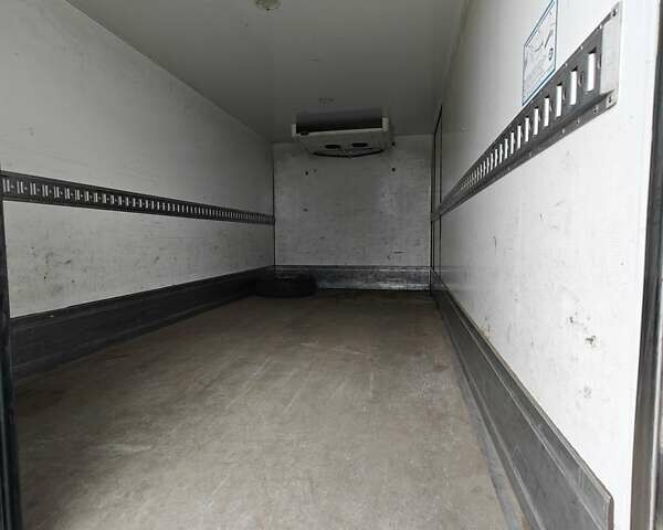 Белый Фольксваген Крафтер, объемом двигателя 1.97 л и пробегом 357 тыс. км за 23000 $, фото 10 на Automoto.ua