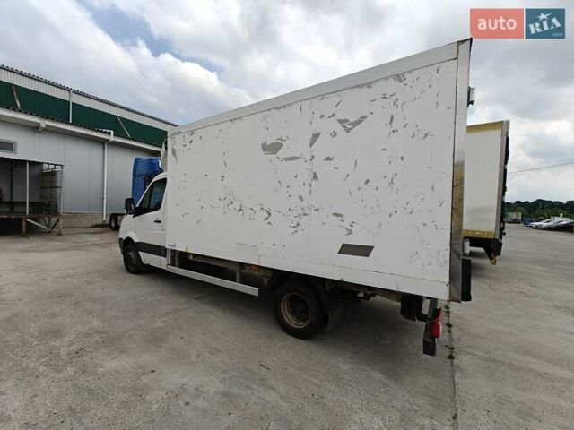 Белый Фольксваген Крафтер, объемом двигателя 1.97 л и пробегом 357 тыс. км за 23000 $, фото 8 на Automoto.ua