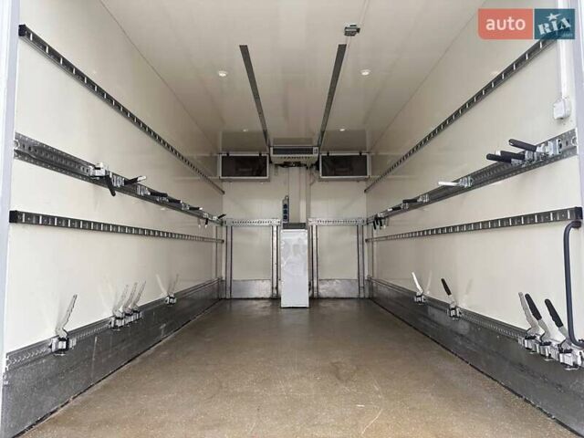 Белый Фольксваген Крафтер, объемом двигателя 2 л и пробегом 186 тыс. км за 24800 $, фото 30 на Automoto.ua