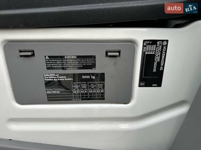 Белый Фольксваген Крафтер, объемом двигателя 0 л и пробегом 130 тыс. км за 25999 $, фото 26 на Automoto.ua