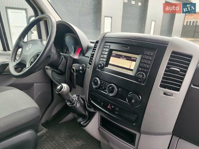 Білий Фольксваген Крафтєр, об'ємом двигуна 2 л та пробігом 152 тис. км за 19500 $, фото 12 на Automoto.ua