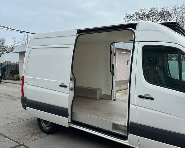 Білий Фольксваген Крафтєр, об'ємом двигуна 1.97 л та пробігом 337 тис. км за 16000 $, фото 15 на Automoto.ua