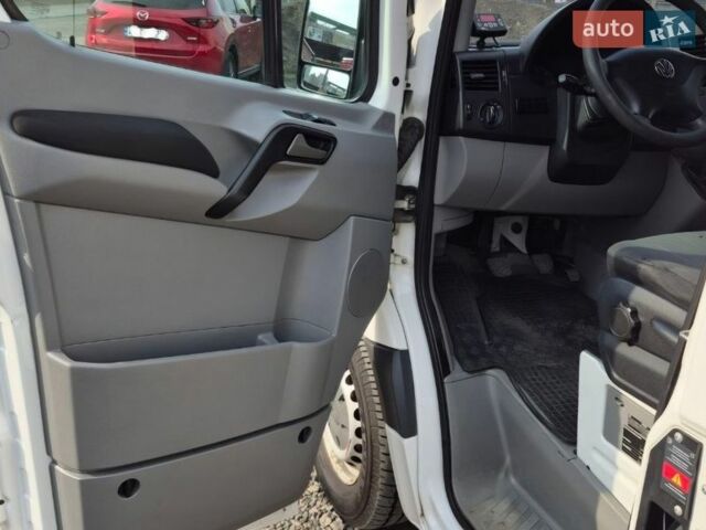 Белый Фольксваген Крафтер, объемом двигателя 1.97 л и пробегом 387 тыс. км за 12400 $, фото 56 на Automoto.ua