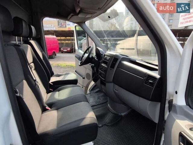 Белый Фольксваген Крафтер, объемом двигателя 1.97 л и пробегом 387 тыс. км за 12400 $, фото 35 на Automoto.ua