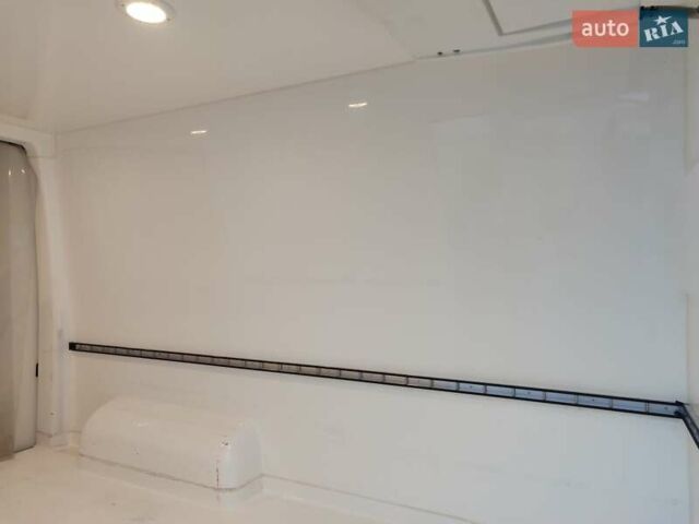 Білий Фольксваген Крафтєр, об'ємом двигуна 2 л та пробігом 152 тис. км за 19500 $, фото 29 на Automoto.ua