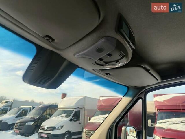 Белый Фольксваген Крафтер, объемом двигателя 2 л и пробегом 320 тыс. км за 24900 $, фото 19 на Automoto.ua
