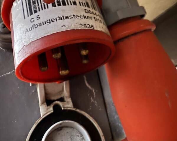 Белый Фольксваген Крафтер, объемом двигателя 2 л и пробегом 235 тыс. км за 26800 $, фото 16 на Automoto.ua