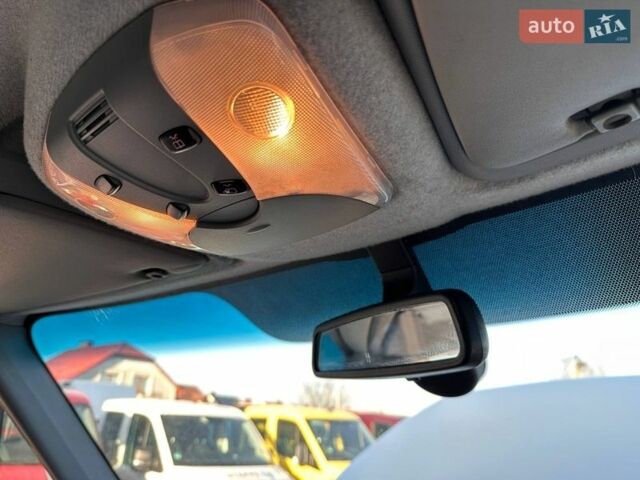 Белый Фольксваген Крафтер, объемом двигателя 2 л и пробегом 200 тыс. км за 24900 $, фото 33 на Automoto.ua