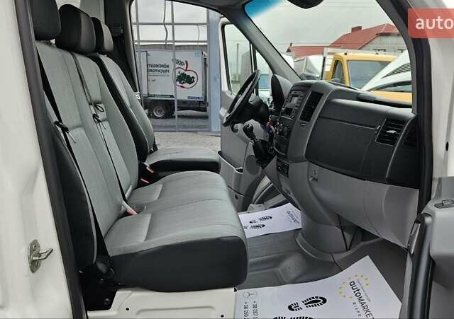 Белый Фольксваген Крафтер, объемом двигателя 2 л и пробегом 200 тыс. км за 25800 $, фото 26 на Automoto.ua