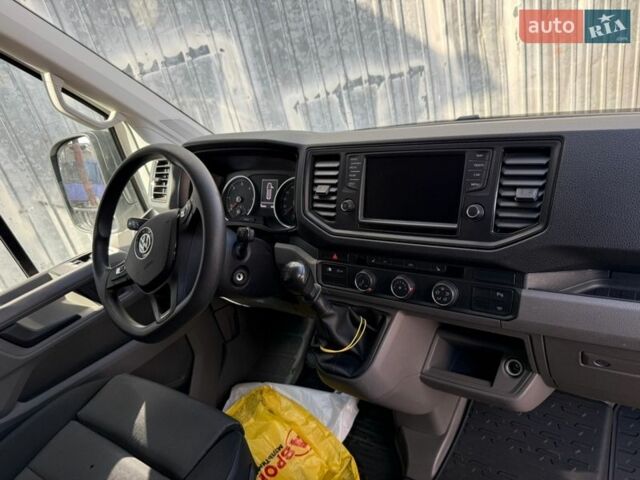 Білий Фольксваген Крафтєр, об'ємом двигуна 1.97 л та пробігом 338 тис. км за 21000 $, фото 6 на Automoto.ua