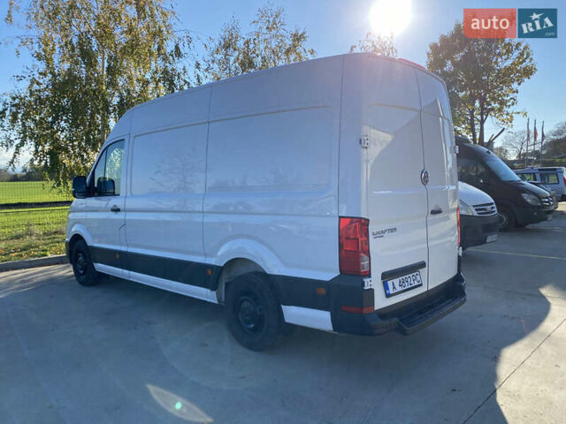 Белый Фольксваген Крафтер, объемом двигателя 2 л и пробегом 267 тыс. км за 19200 $, фото 1 на Automoto.ua