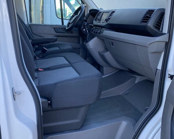 Белый Фольксваген Крафтер, объемом двигателя 2 л и пробегом 267 тыс. км за 19200 $, фото 5 на Automoto.ua