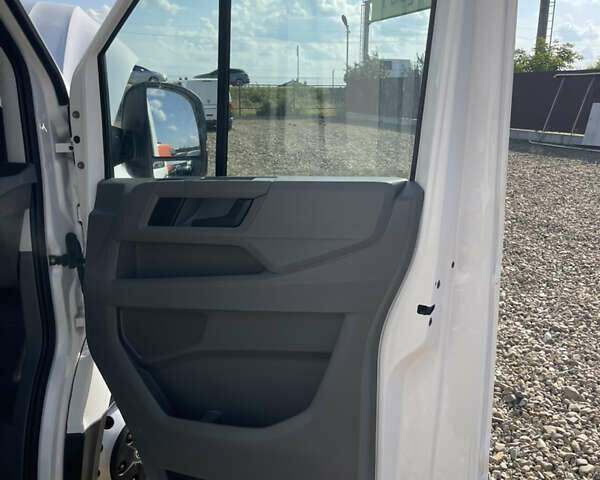 Белый Фольксваген Крафтер, объемом двигателя 2 л и пробегом 231 тыс. км за 32600 $, фото 32 на Automoto.ua