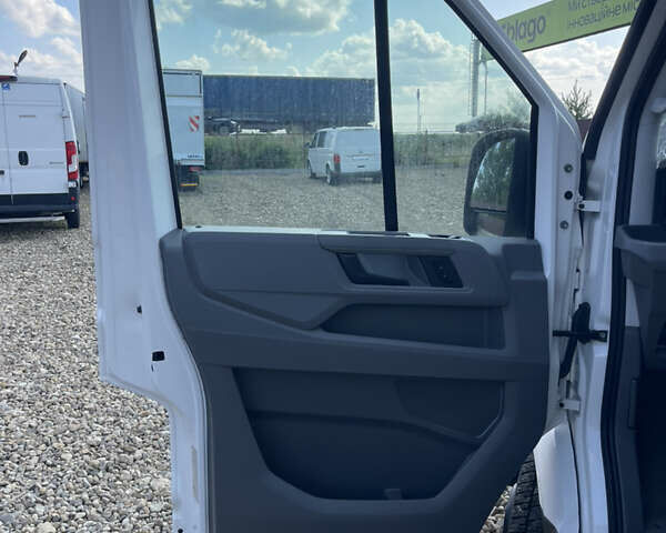 Белый Фольксваген Крафтер, объемом двигателя 2 л и пробегом 231 тыс. км за 32600 $, фото 18 на Automoto.ua