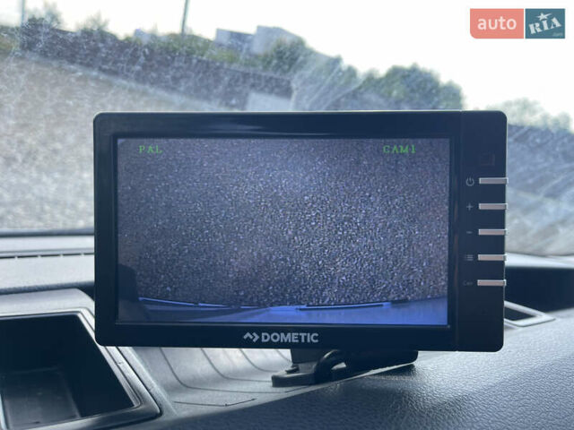 Белый Фольксваген Крафтер, объемом двигателя 2 л и пробегом 231 тыс. км за 32600 $, фото 29 на Automoto.ua