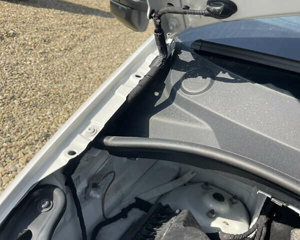 Белый Фольксваген Крафтер, объемом двигателя 2 л и пробегом 231 тыс. км за 32600 $, фото 39 на Automoto.ua