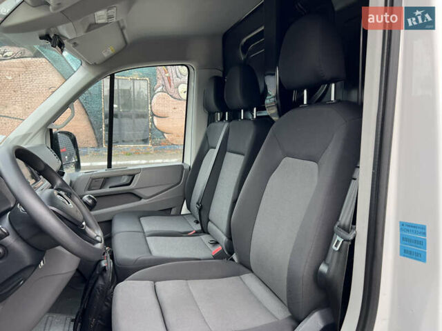 Белый Фольксваген Крафтер, объемом двигателя 2 л и пробегом 299 тыс. км за 27999 $, фото 39 на Automoto.ua