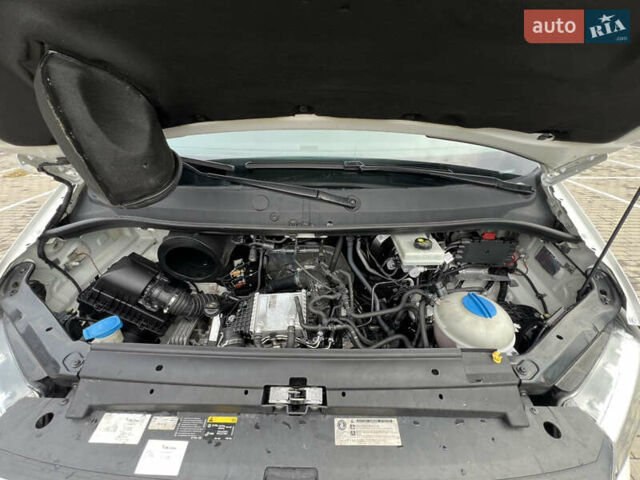 Белый Фольксваген Крафтер, объемом двигателя 2 л и пробегом 299 тыс. км за 27999 $, фото 16 на Automoto.ua