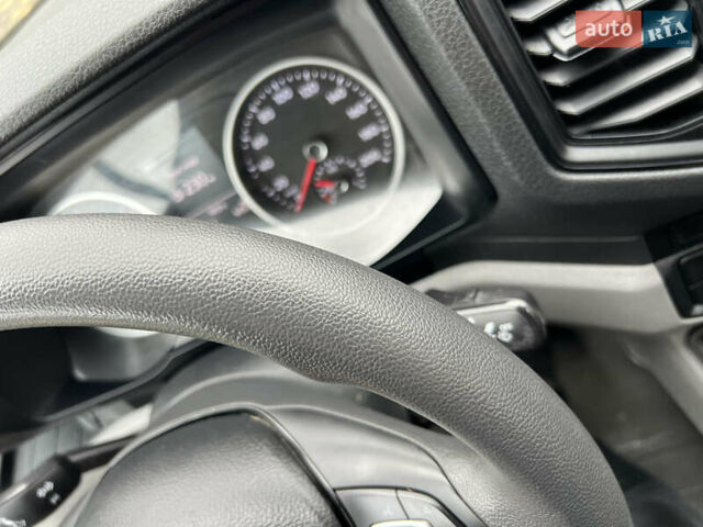 Белый Фольксваген Крафтер, объемом двигателя 2 л и пробегом 299 тыс. км за 27999 $, фото 46 на Automoto.ua