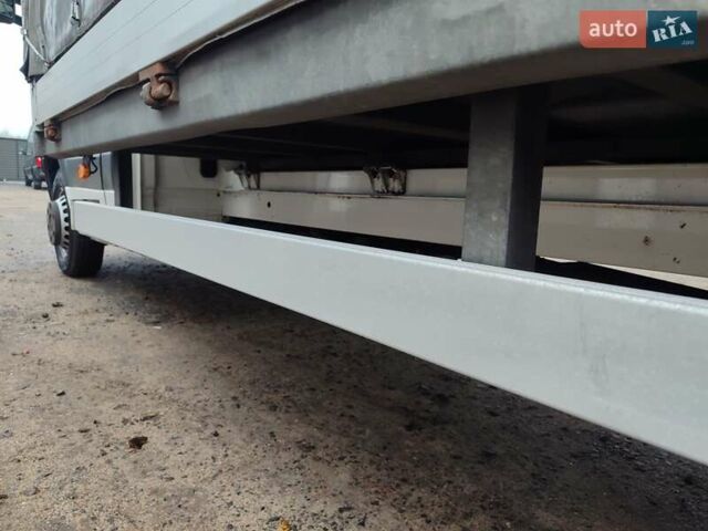 Белый Фольксваген Крафтер, объемом двигателя 2 л и пробегом 360 тыс. км за 19800 $, фото 10 на Automoto.ua