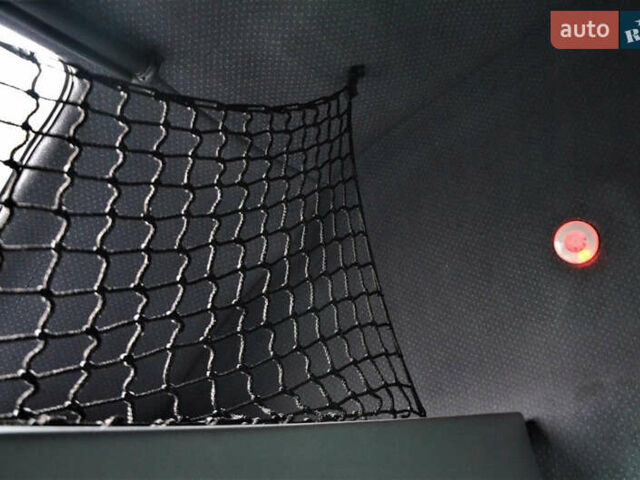 Белый Фольксваген Крафтер, объемом двигателя 2 л и пробегом 527 тыс. км за 22002 $, фото 18 на Automoto.ua