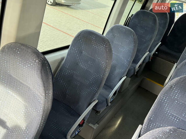 Белый Фольксваген Крафтер, объемом двигателя 2.46 л и пробегом 255 тыс. км за 33000 $, фото 18 на Automoto.ua