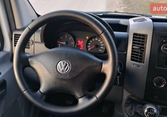 Белый Фольксваген Крафтер, объемом двигателя 1.97 л и пробегом 387 тыс. км за 17500 $, фото 9 на Automoto.ua