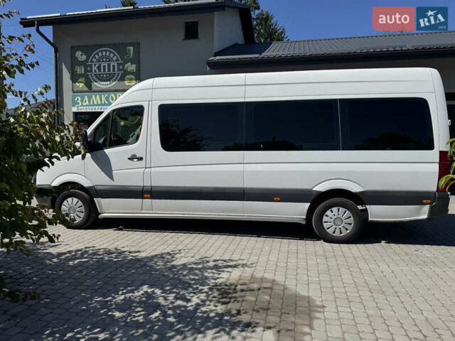 Белый Фольксваген Крафтер, объемом двигателя 2 л и пробегом 372 тыс. км за 19999 $, фото 3 на Automoto.ua