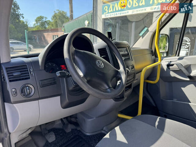 Белый Фольксваген Крафтер, объемом двигателя 2 л и пробегом 372 тыс. км за 19999 $, фото 12 на Automoto.ua