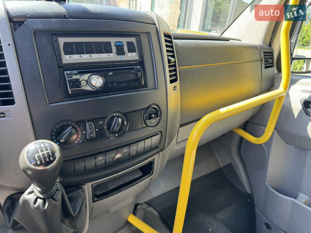 Белый Фольксваген Крафтер, объемом двигателя 2 л и пробегом 372 тыс. км за 19999 $, фото 13 на Automoto.ua