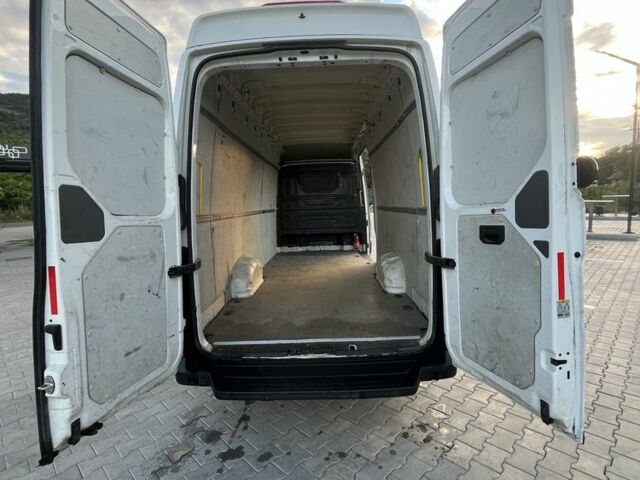 Білий Фольксваген Крафтєр, об'ємом двигуна 2 л та пробігом 3 тис. км за 22500 $, фото 5 на Automoto.ua