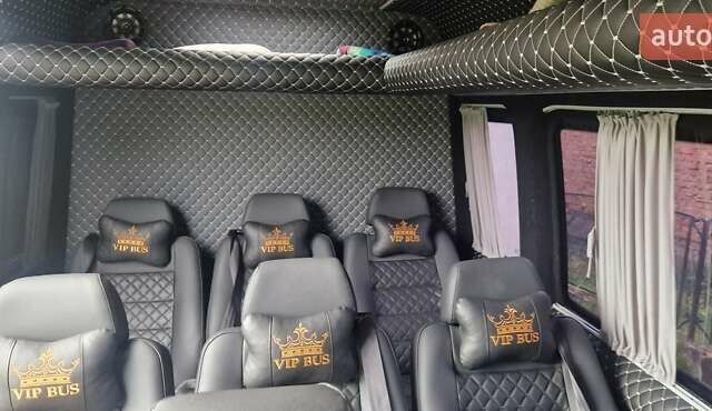 Белый Фольксваген Крафтер, объемом двигателя 2.5 л и пробегом 120 тыс. км за 14200 $, фото 15 на Automoto.ua