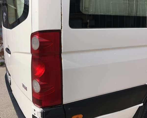 Фольксваген Крафтер 2008 в Кременчуге на Automoto.ua Белый Фольксваген Крафтер, объемом двигателя 2.5 л и пробегом 233 тыс. км за 17000 $, фото 8 на Automoto.ua