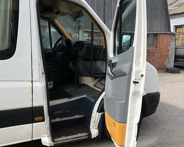 Фольксваген Крафтер 2008 в Кременчуге на Automoto.ua Белый Фольксваген Крафтер, объемом двигателя 2.5 л и пробегом 233 тыс. км за 17000 $, фото 10 на Automoto.ua