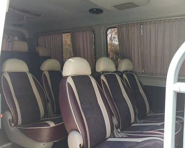 Білий Фольксваген Крафтєр, об'ємом двигуна 2.46 л та пробігом 537 тис. км за 15000 $, фото 1 на Automoto.ua