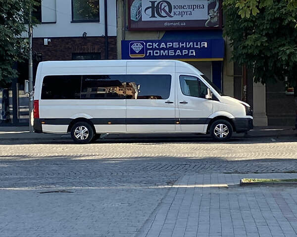 Белый Фольксваген Крафтер, объемом двигателя 2.46 л и пробегом 600 тыс. км за 20000 $, фото 1 на Automoto.ua