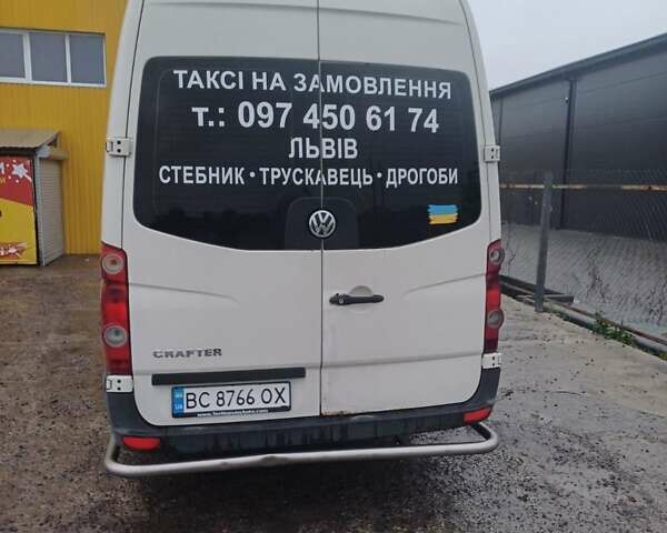 Белый Фольксваген Крафтер, объемом двигателя 2.5 л и пробегом 420 тыс. км за 13600 $, фото 4 на Automoto.ua