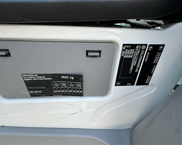 Білий Фольксваген Крафтєр, об'ємом двигуна 2 л та пробігом 339 тис. км за 20900 $, фото 24 на Automoto.ua