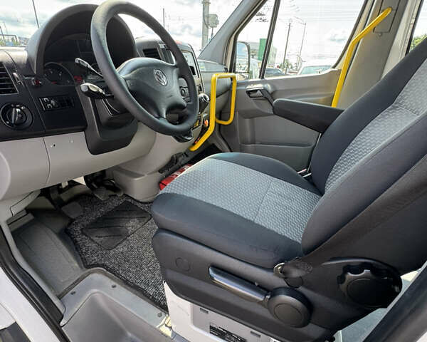 Білий Фольксваген Крафтєр, об'ємом двигуна 2 л та пробігом 339 тис. км за 20900 $, фото 22 на Automoto.ua