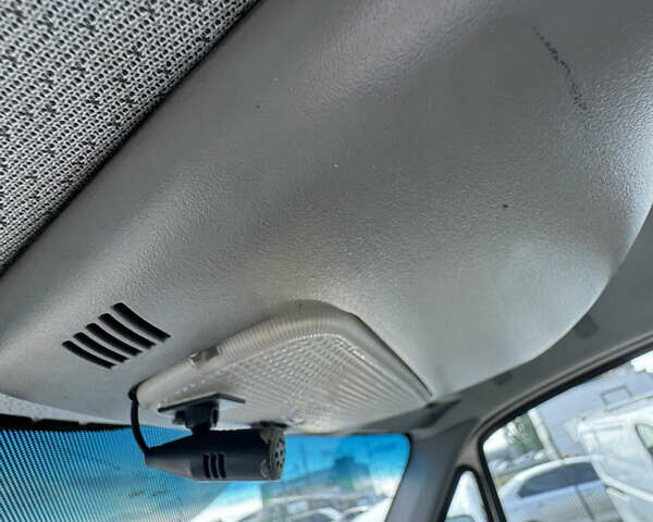 Білий Фольксваген Крафтєр, об'ємом двигуна 2 л та пробігом 339 тис. км за 20900 $, фото 37 на Automoto.ua