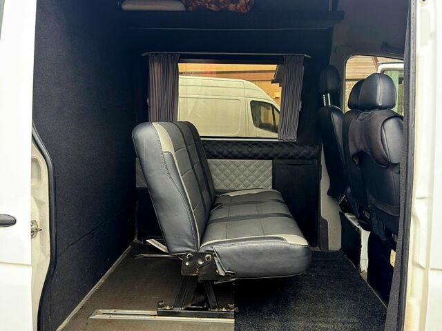 Белый Фольксваген Крафтер, объемом двигателя 2 л и пробегом 370 тыс. км за 16600 $, фото 10 на Automoto.ua