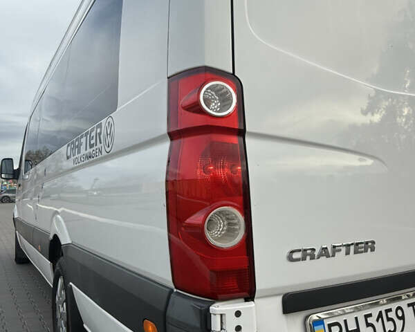 Белый Фольксваген Крафтер, объемом двигателя 1.97 л и пробегом 373 тыс. км за 28000 $, фото 17 на Automoto.ua