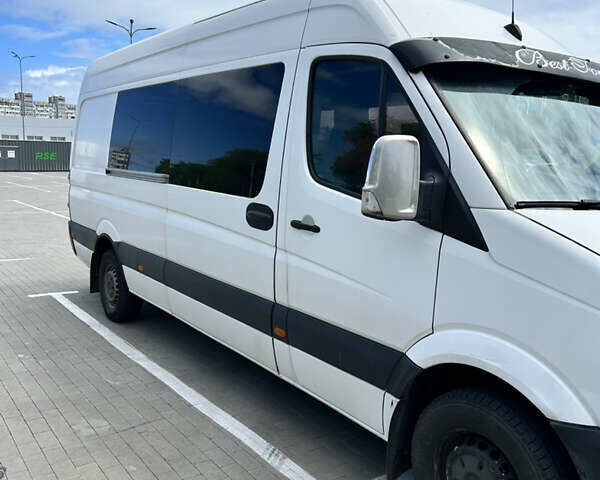 Білий Фольксваген Крафтєр, об'ємом двигуна 1.97 л та пробігом 550 тис. км за 16500 $, фото 5 на Automoto.ua