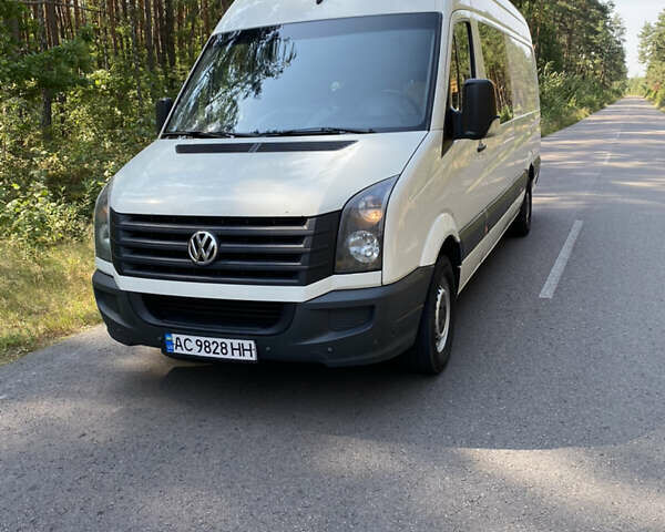 Белый Фольксваген Крафтер, объемом двигателя 1.97 л и пробегом 437 тыс. км за 15000 $, фото 1 на Automoto.ua