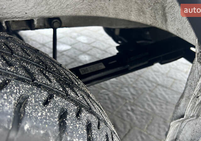 Белый Фольксваген Крафтер, объемом двигателя 2 л и пробегом 221 тыс. км за 23400 $, фото 12 на Automoto.ua